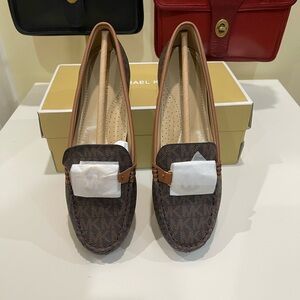 Michael Kors Patterned Brown Loafers